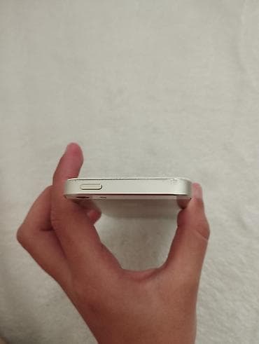 iphone adapter: IPhone 5s, 32 GB, Barmaq izi — 5