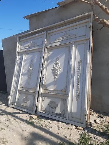 Dəmir Həyət darvazası, Mexaniki, Qapı ilə, rəng - Bej, Kredit yoxdur lalafo.az -da Dəmir Həyət darvazası, Mexaniki, Qapı ilə, rəng - Bej, Kredit yoxdur