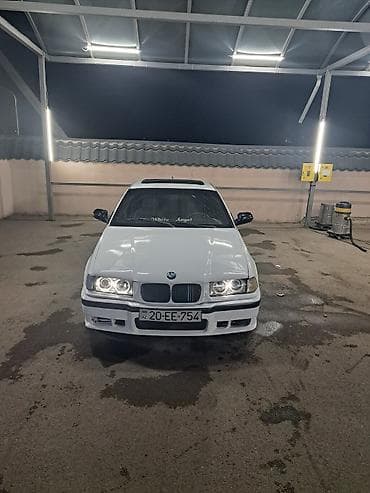 bmw 550: BMW 3 series: 1.8 l | 1992 il Sedan — 1