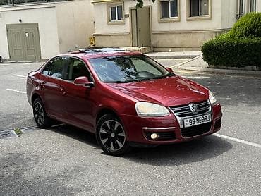 Продажа авто: Volkswagen Jetta: 1.6 л | 2010 г. Седан — 4