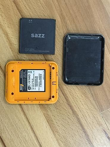 internet modemi: Sazz WiMAX portativ Wi‑Fi modem - Model: Sazz WiMAX WiFi CE 5880 — 2