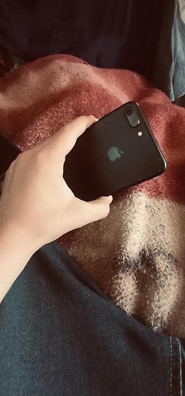 kronşteyn qiymeti: IPhone 7 Plus, Qara, Barmaq izi — 1