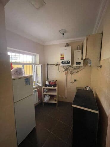 qaracuxurda ev: 150 kv. m, 3 otaqlı — 9