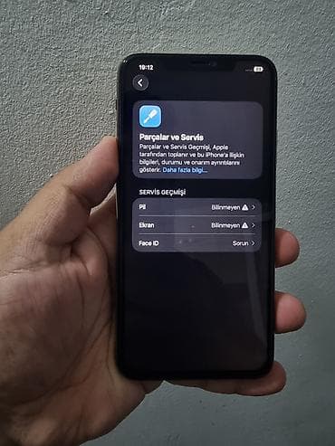 macbook pro m4 pro: IPhone 11 Pro Max, 64 GB, Qızılı — 3