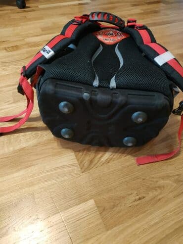 mektebli jaketi: Ortopedik məktəb çantası satilir, yaxşi vəziyyətdədir, təzə kimidir — 3