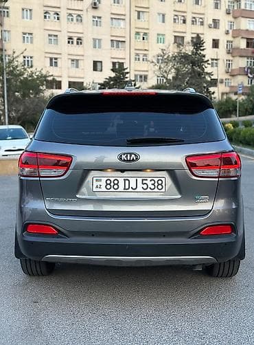 Kia Sorento: 2 l | 2017 il Krossover — 5