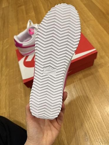 krosovka: Rəng - Ağ Krossovkalar, Nike, Ölçü: 36, Qız üçün — 3