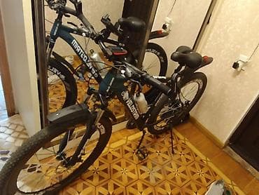 Velosiped 29 luq ustunde telefon tutacaqi isiq su qabi verilecek hec