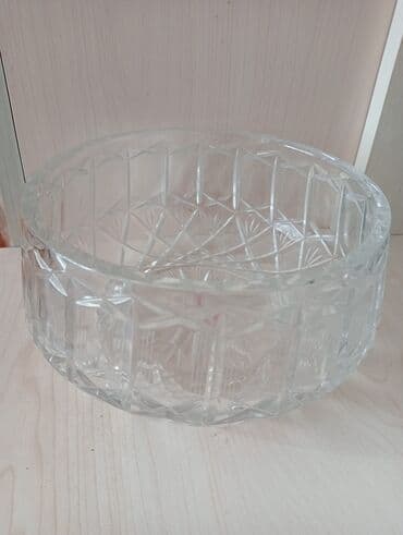 Boşqab, 1955 il, Xrustal, Çexiya lalafo.az -da Boşqab, 1955 il, Xrustal, Çexiya