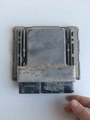 moto blok: Avtomobil mühərrik idarəetmə bloku (ECU/ECM) - Korpus: tökmə — 1