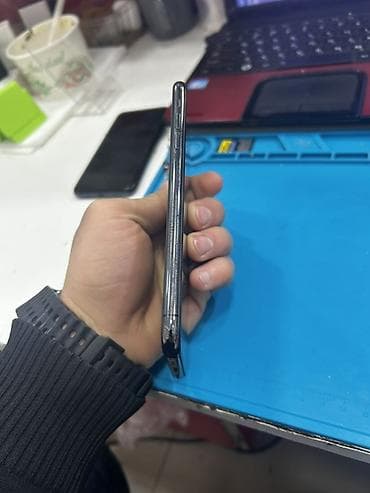 samsung galaxy star 2 plus: IPhone 11 Pro, Space Gray, Qırıq — 3