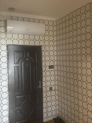 bine sovxoz evler: Bakı, 8-ci mikrorayon, 2 otaqlı, Köhnə tikili, m. Azadlıq Prospekti, 57 kv. m — 2