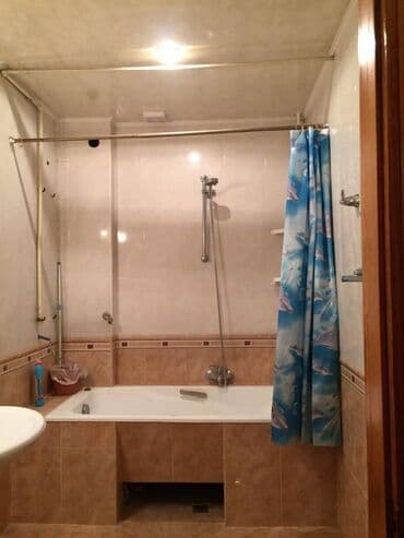 7 8 mkr kiraye evler: Xətai rayonu,Ukranya dairəsi,Asab xidmətin qarşısı.11 mərtəbəli — 10