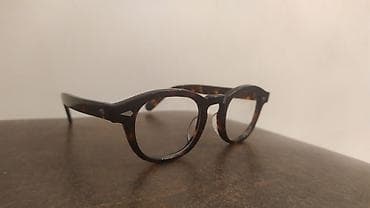 apple watch 5: Eynək — 1