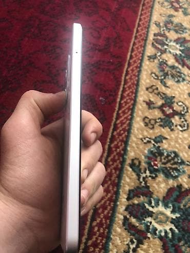 iwlenmiw telefon: Oppo A77, 128 GB, rəng - Ağ, Sensor — 3