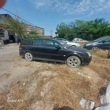cruze qapi: Opel Vectra C Caravan (universal) – qara rəng Xüsusiyyətlər: - — 4