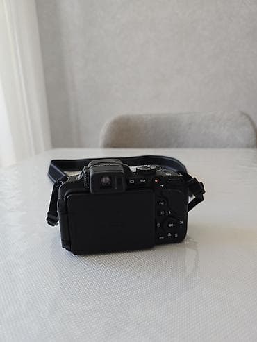 kamera saat: Nikon COOLPIX B700 fotoaparat - 20.3 MP BSI CMOS sensor - 4K UHD — 7