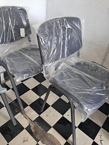 demir su ceni satilir: 4 Eded ofis stolu qara parca iso stili Cıgarası Acilmayib Isfade — 2