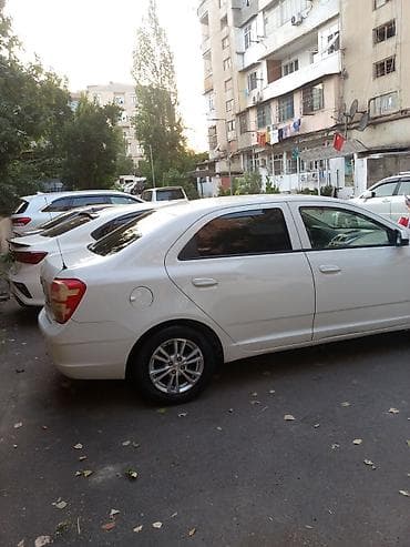 mini canta: Chevrolet Cobalt: 1.5 l | Sedan — 4