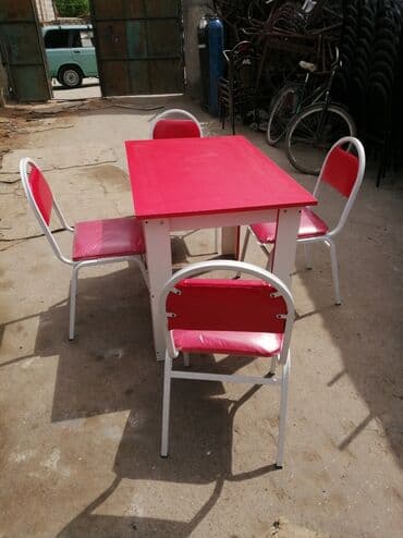 Masa və oturacaq dəstləri: Qonaq otağı üçün, Yeni, Açılan, Dördbucaq masa, 1 stul — 8