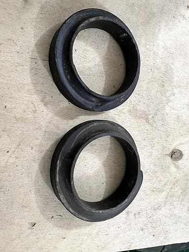 vaz hisseleri: Avtomobil üçün rezin ehtiyat hissələri dəsti - 2 ədəd amortizator — 1