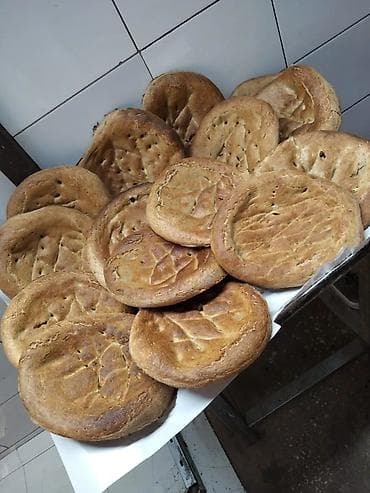 asistent vakansiya: Tendir çöreği bişiren xanım teleb olunur. Çöreq bişirmegi bilmeyen — 3