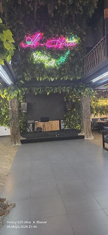 kirayə kafe: Ab Hava Music Hall – restoran və canlı musiqi məkanı - Yaşıllıq — 2
