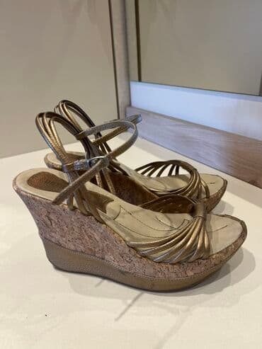 Ölçü: 38, rəng - Qızılı, İşlənmiş lalafo.az -da Ölçü: 38, rəng - Qızılı, İşlənmiş