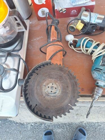 taxta mişar: Elektrikli dairəvi mişar - Güclü naqilli model, uzun kabel ilə - — 1