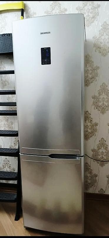 dondurma soyuducular: 2 qapılı Samsung Soyuducu Satılır, rəng - Gümüşü — 1