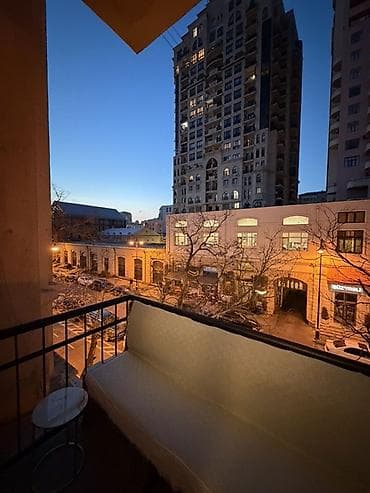 ramanida kreditle evler: Kirayə üçün mənzil – mərkəzi əraziyə baxışlı balkonlu - Açıq — 2