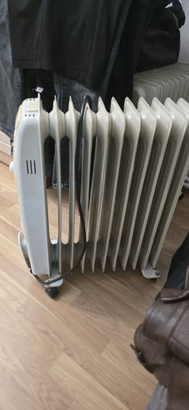 обогреватель теплэко в баку: Yağ radiatoru (elektriklə işləyən), 11 bölməli Xüsusiyyətlər: - — 2