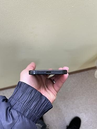 iphone 14 plus ikinci el: IPhone 15, 128 GB, Qara, Simsiz şarj, Zəmanət, Face ID — 5