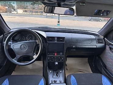 mercedes c180: Salam Hec bir problemi yoxdu bez detal mawindi Vuruq udardan sohbet — 9