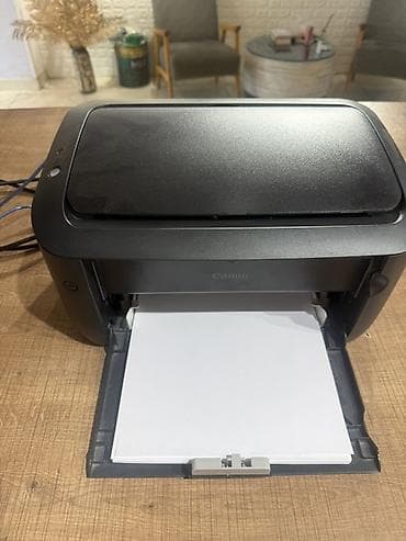 et ceken: Canon lazer printer - Marka/model: Canon (etiketdə F166400 şassi; — 1