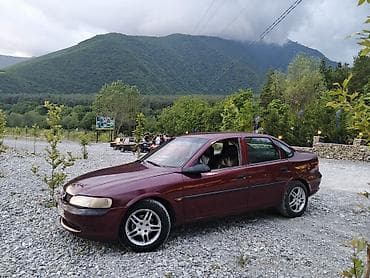 maşin satisi: Opel Vectra: 1.6 l | 1997 il 480000 km Sedan — 1