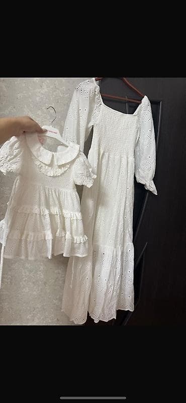 qisa donlar: Ana və qız üçün nəzərdə tutulmuş ağ rəngli, açıq naxışlı donlar. Böyük — 1