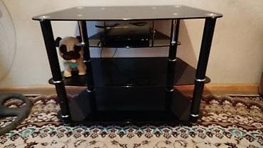 mebel aksesuarlar: İşlənmiş, Düz TV altlığı, Polkalı, Şüşəli — 2