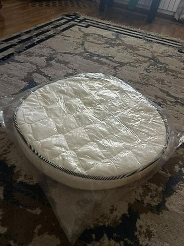 Böyüklər üçün Süngər Döşək