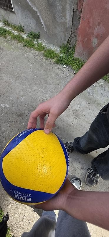 balaca top: Mikasa V300W voleybol topu Endirim olacaq - Brend: Mikasa - Model — 3