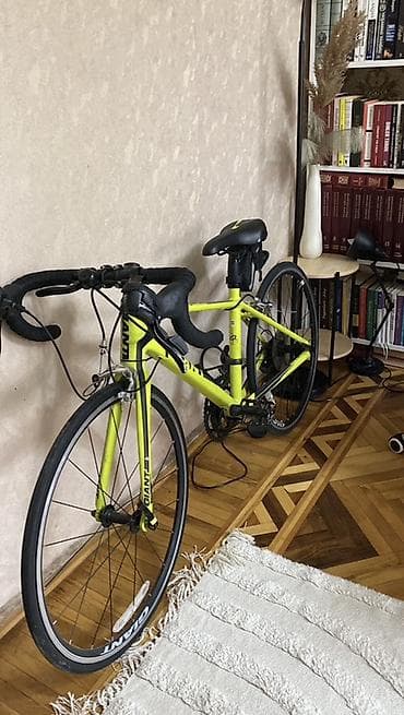 Велосипеды: 24 ölçü Giant TCR Espoir velosipedi. Modeli şosse(yol). Qiymətdə — 4