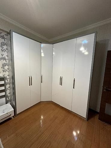 İşlənmiş, 5 qapı, Siyirməli, Ağ, Digər material, Açılan, Künc dolab