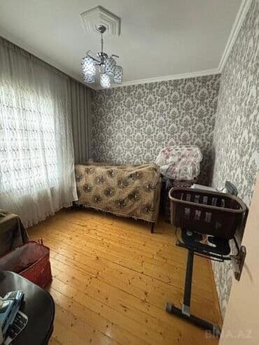 2 mərtəbəli həyət evləri: İki mərtəbəli həyət evi - Ümumi plan: 2 mərtəbə, balkonlu fasad — 37