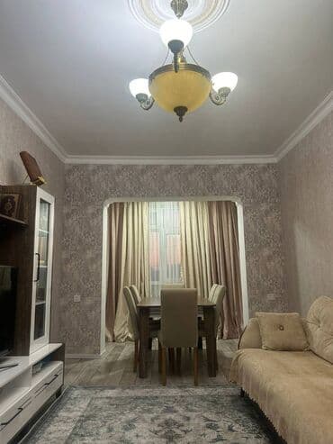 əmlak satışı: Bakı, Köhnə Günəşli, 3 otaqlı, Köhnə tikili, m. Əhmədli, 80 kv. m — 2