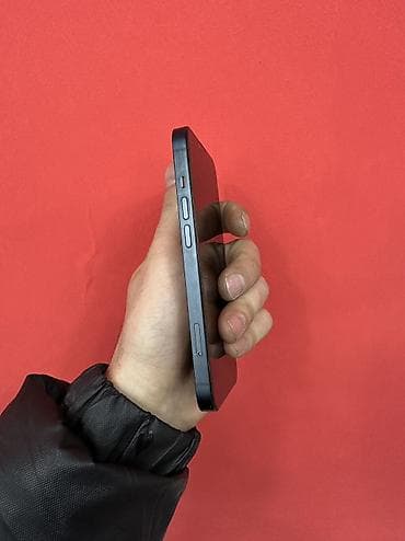 samsung a12 islenmis: IPhone 13, 128 GB, Göy, Zəmanət, Simsiz şarj, Face ID — 4