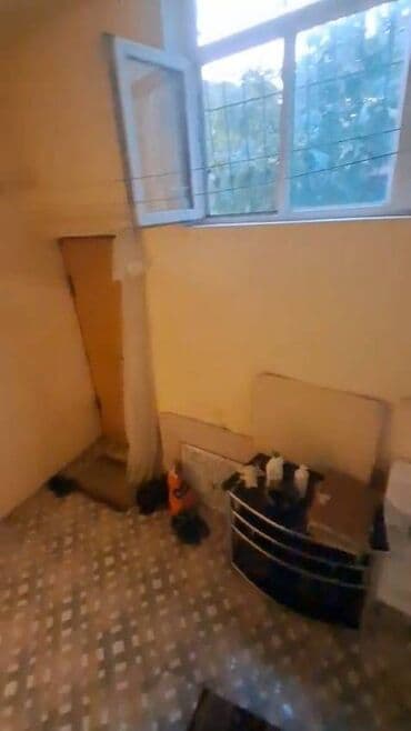 Bağ evləri: Salam. 2ci Alatava da (20 Yanvar metrosuna piyada 10-15 dəq, həmçinin — 3