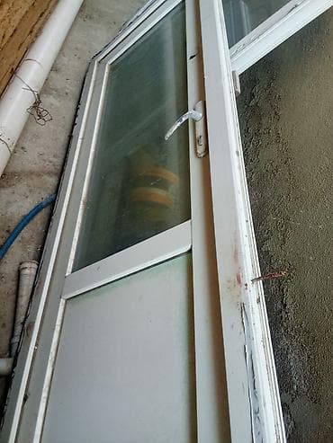 PVC şüşəbənd/qapı-panellər dəsti - Material: ağ rəngli PVC profil -