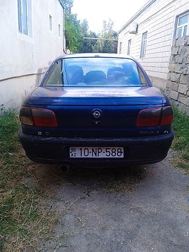 Opel Omega: 2 l | 1997 il 278998 km Sedan — 6