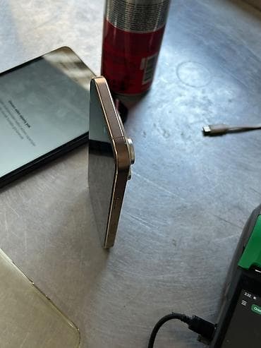 Техника и электроника: IPhone 16 Pro, 128 ГБ, Desert Titanium — 1