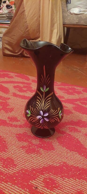 lalə gülü: Bagema Gul qabı. Hündürlüyü 36 sm. Yenidir. Heç işlənməyib. Qutudadır — 3